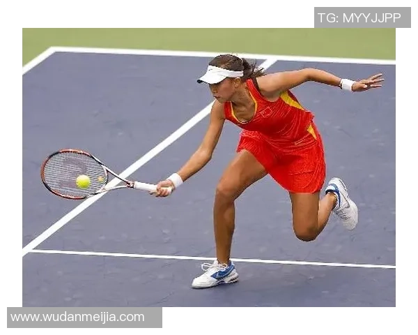 成都网球队个人能力深度对比分析与发展潜力探讨 成都网球队个人能力深度对比分析与发展潜力探讨