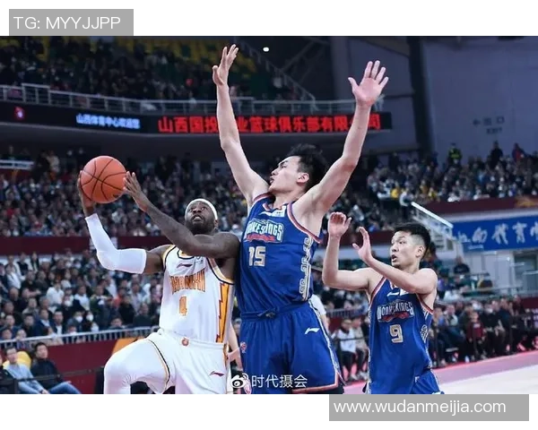 杭州篮球队在比赛中经验排名创新高展现团队实力与竞技水平 杭州篮球队在比赛中经验排名创新高展现团队实力与竞技水平